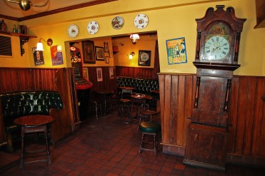 2569010292_f03c9fe215_b